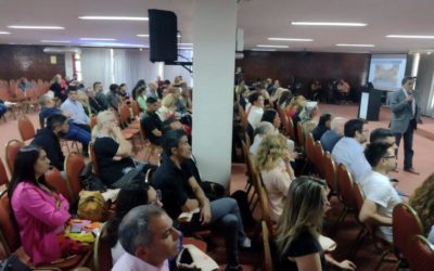 A sala llena se realizó en Mendoza el Primer Foro Nacional de Comercio